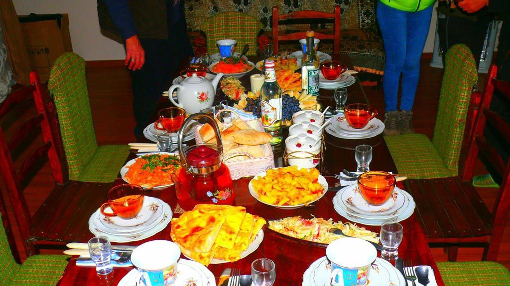 Guest House Qaldea Ushguli Zewnętrze zdjęcie